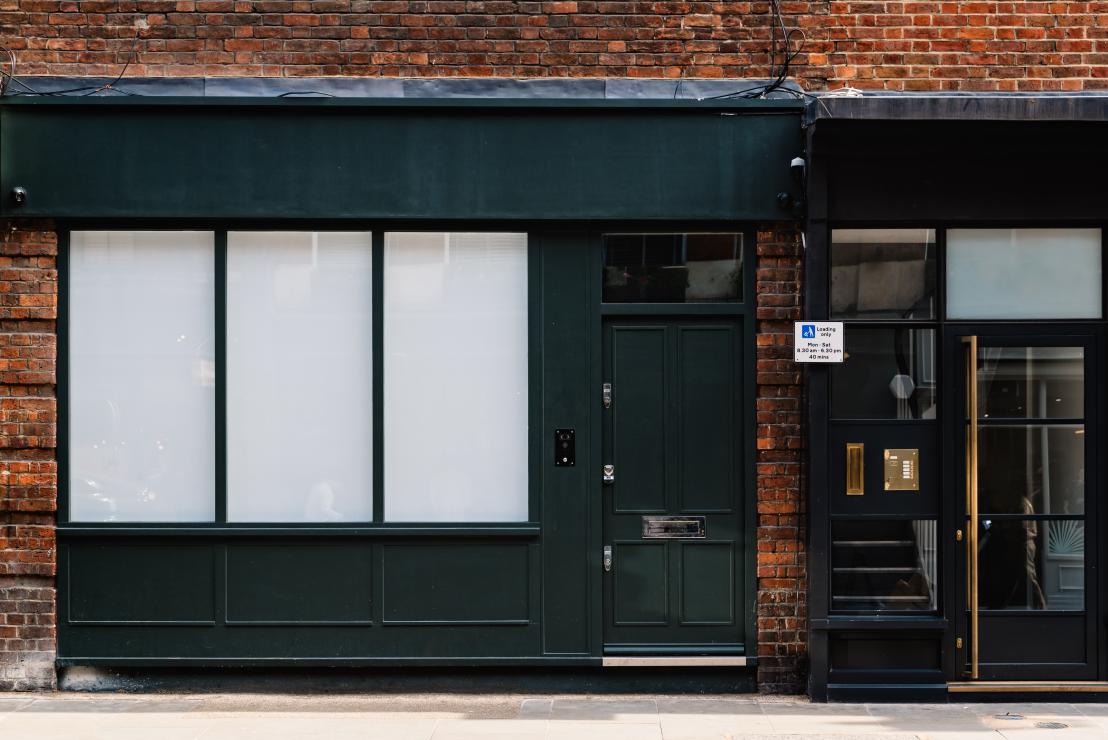 Commercial property auction solicitors