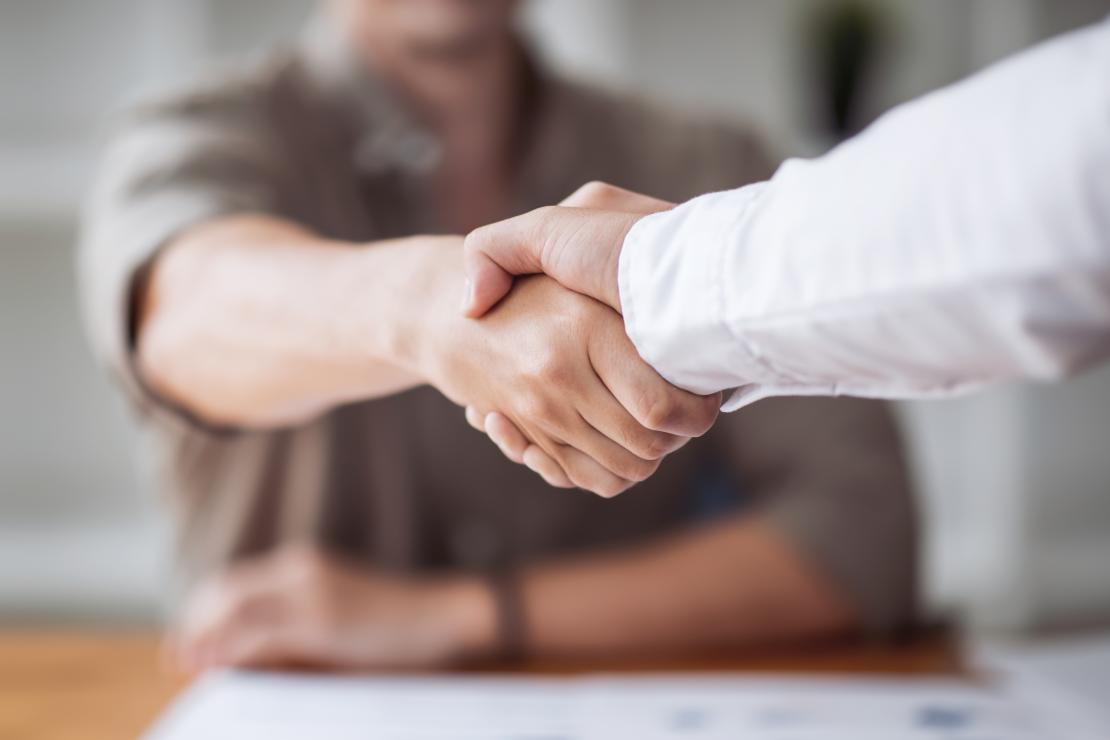 Business sale and purchase solicitors